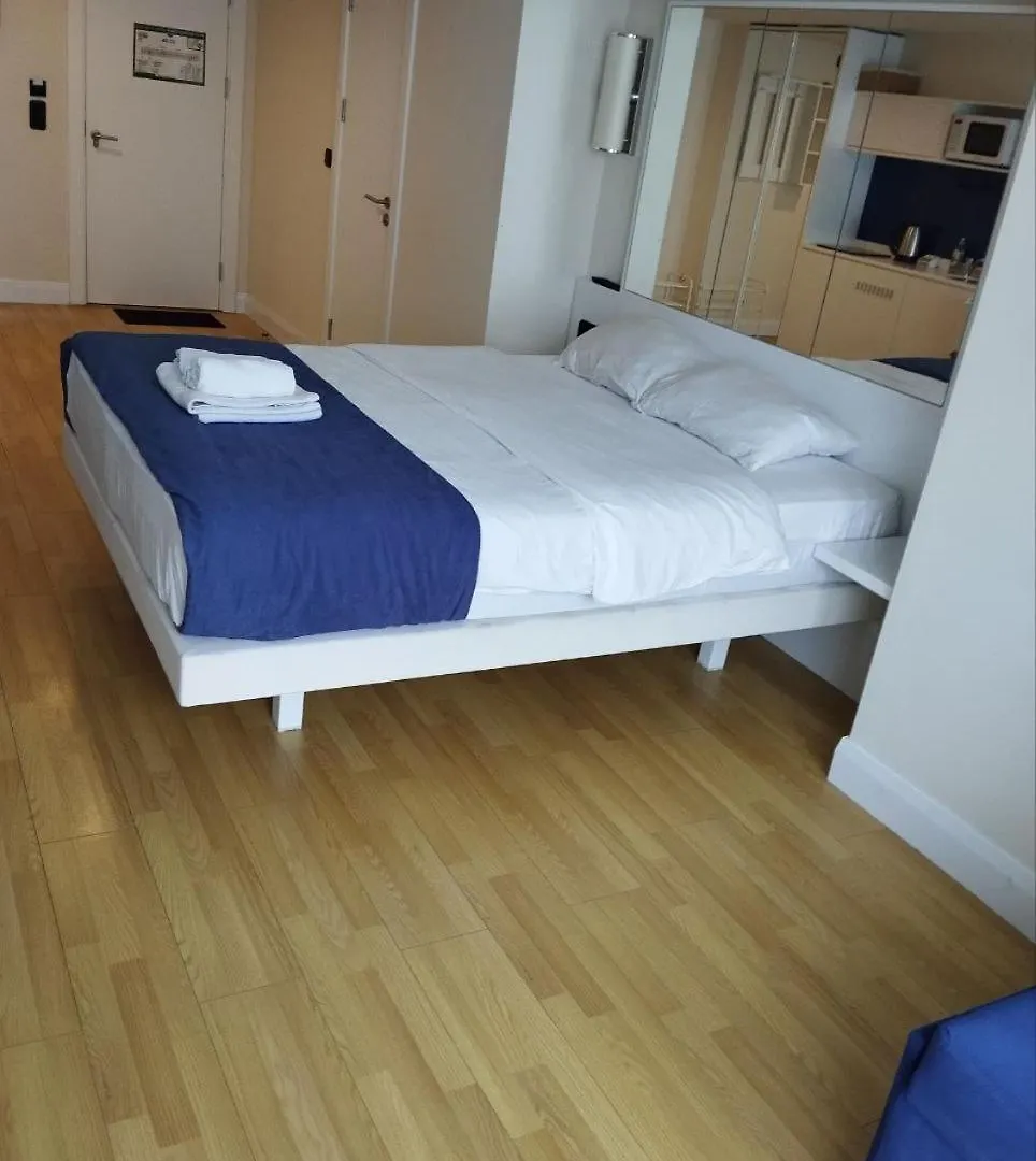 Apartment With Sea And Mountain View Georgia